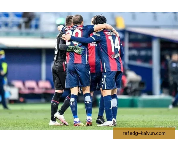 那不勒斯队友称赞Osimhen：球队灵魂与进攻机器，状态回暖表现亮眼。