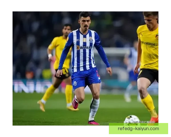 莱比锡边路进攻如潮水般席卷对手，持续展现强大攻防实力